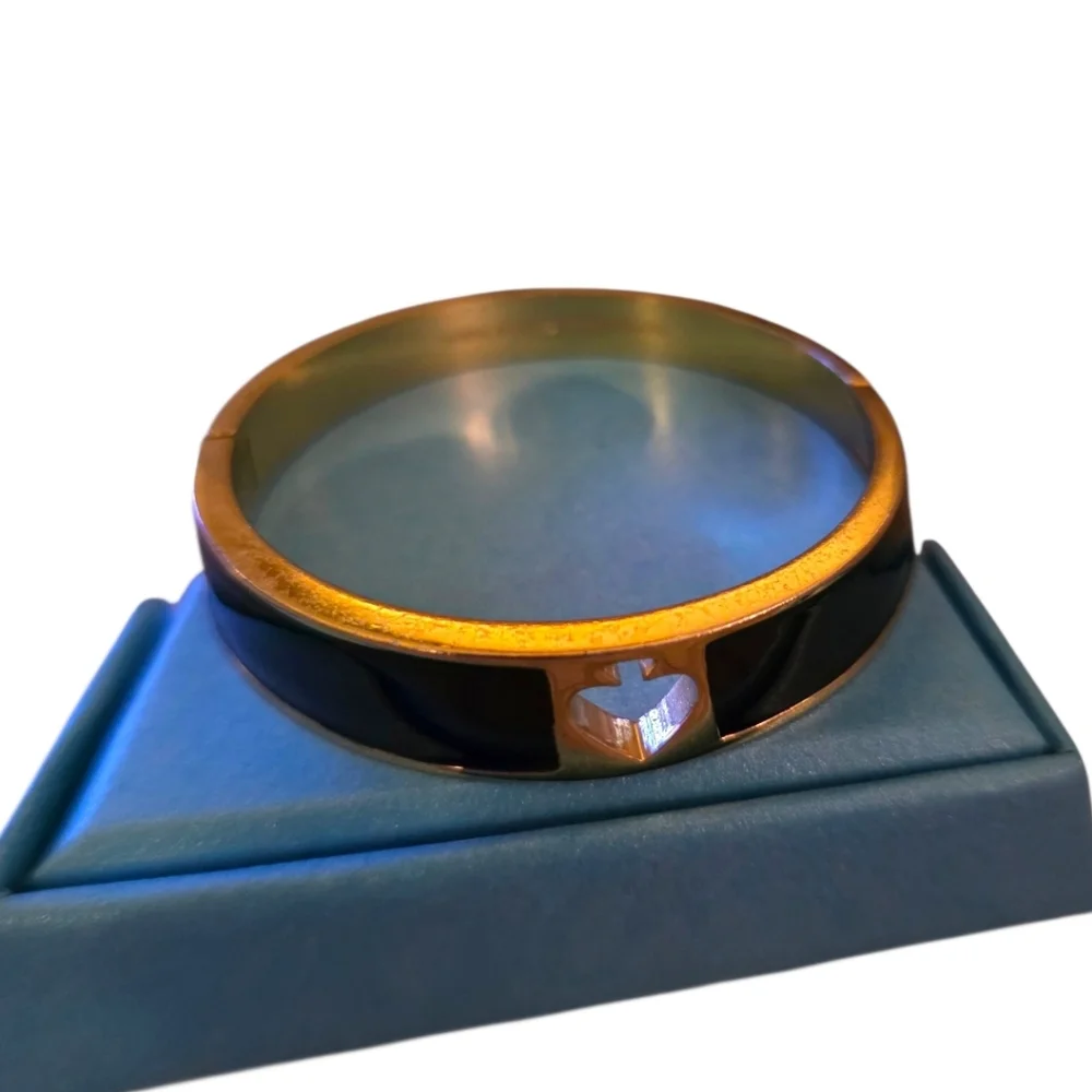 Kate Spade Black and Gold Bracelet - Picture 4 of 5